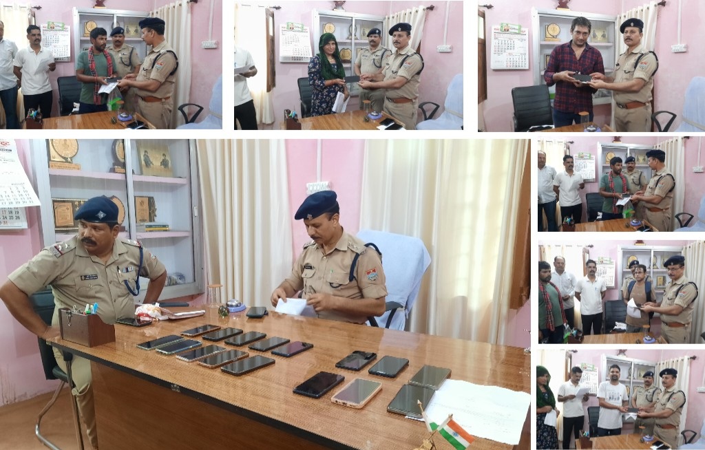 पुलिस और मोबाईल रिकवरी सेल की संयुक्त टीम नें टनकपुर और बनबसा के 16 लोगों के खोये मोबाईल फोन बरामद कर उन्हें सौपे, छः लाख रुपये के बताये जा रहे है फोन।