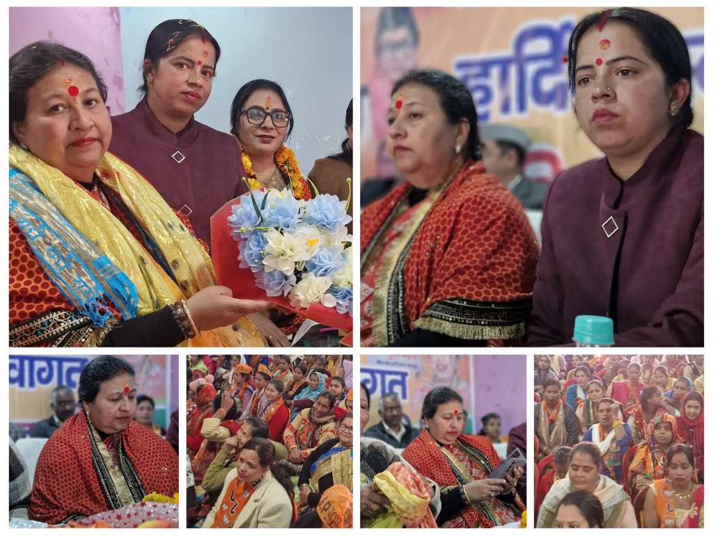 भाजपा महिला मोर्चा की प्रदेश अध्यक्ष रूचि भट्ट चौहान का टनकपुर में हुआ भव्य स्वागत, महिला मोर्चा की जिला अध्यक्ष दीपा के नेतृत्व में हुआ स्वागत समारोह का आयोजन।