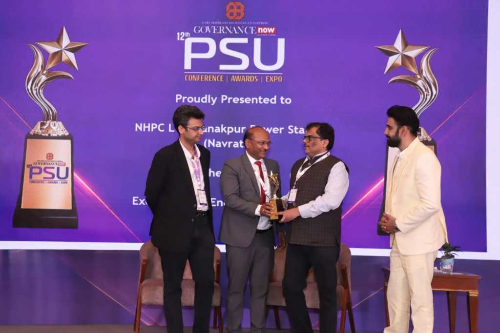 एनएचपीसी पावर स्टेशन टनकपुर की बड़ी उपलब्धि, ‘Excellence in Energy Management’ के लिए 12वां PSU पुरस्कार मिला, जीएम ऋषि रंजन आर्य ने नई दिल्ली में आयोजित भव्य समारोह में ग्रहण किया पुरस्कार।