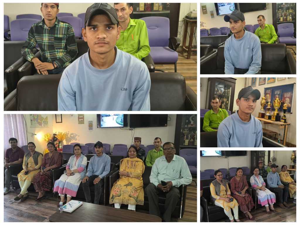 प्रतिभा को सम्मान – राष्ट्रीय परीक्षा में टनकपुर का परचम, अंकित भट्ट ने प्रदेश में 31 वां स्थान किया हासिल, छात्र ने अपनी प्रतिभा का शानदार प्रदर्शन करते हुए प्रदेश स्तर पर क्षेत्र का नाम किया रोशन।