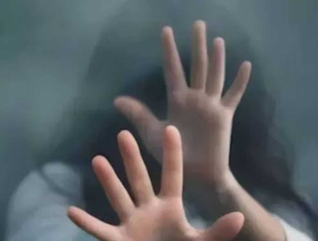 नाबालिग से दुष्कर्म के प्रयास का मामला आया सामने, पीड़िता की माँ की तहरीर पर हुआ मुकदमा दर्ज, आरोपित पुलिस की गिरफ्त में, वैधानिक कार्यवाही जारी।