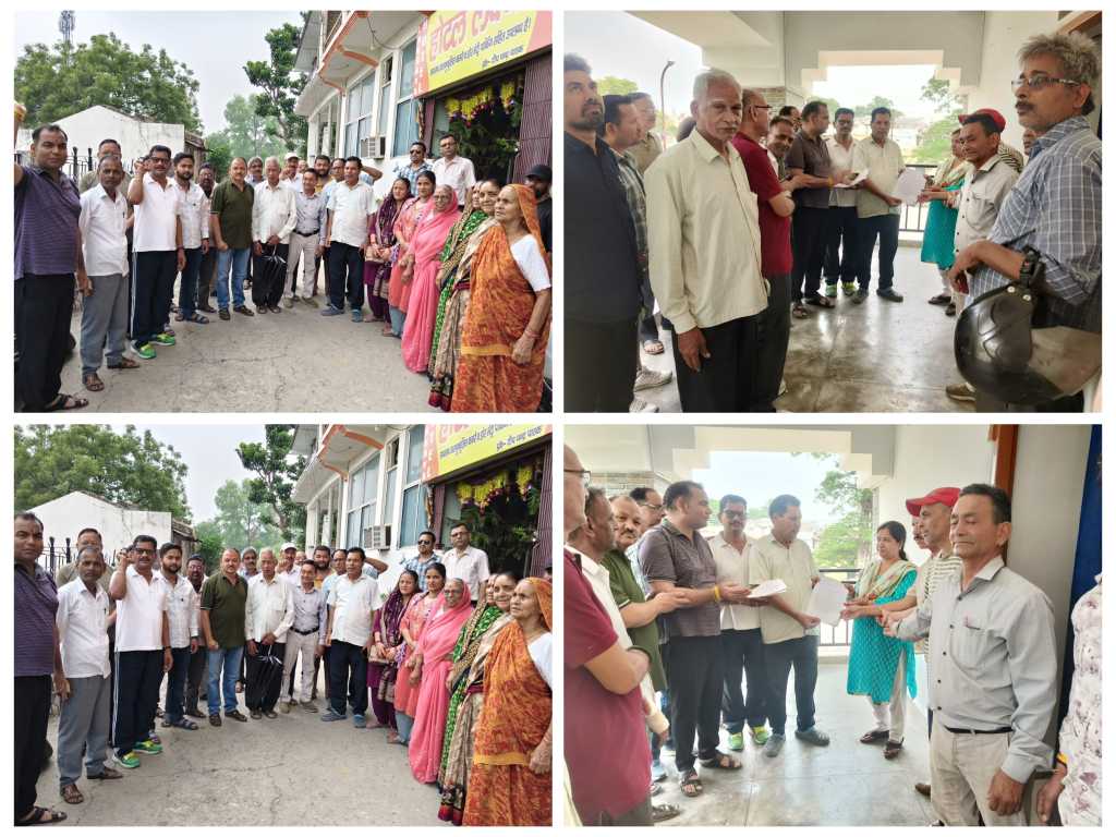 NH चौड़ीकरण में बाईपास की मांग तेज, प्रभावितों ने दी जनआंदोलन की चेतावनी, होटल लक्ष्य में हुई बैठक, गडकरी, अजय टम्टा एवं मुख्यमंत्री के नाम भेजा ज्ञापन।